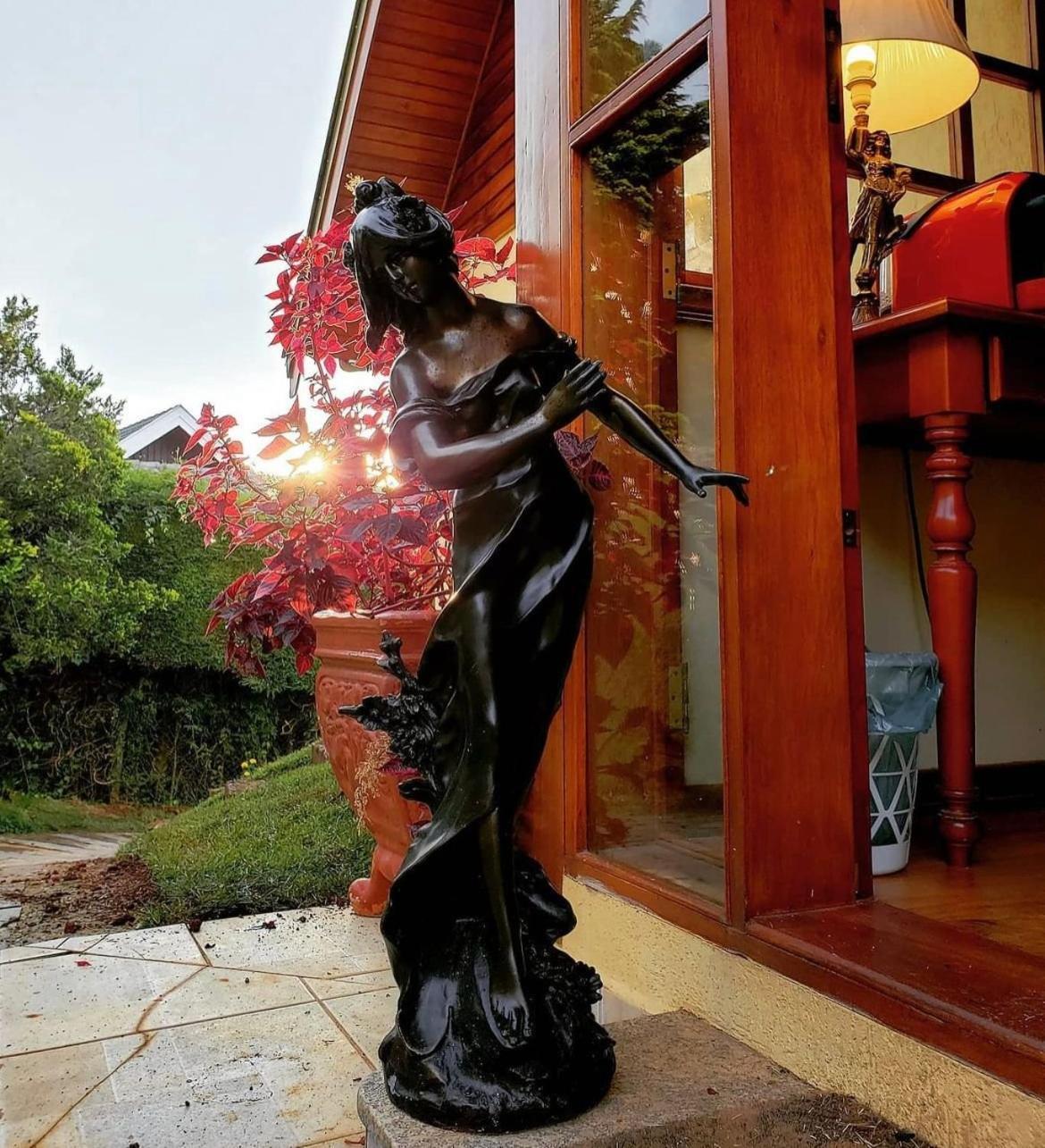 Casa de férias Chale Belga Em - 1,2 Km Do Centro Turistico Capivari Campos do Jordão